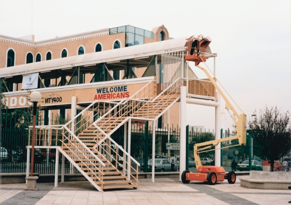 30ELE_2.JPG 30ELE_2.JPG